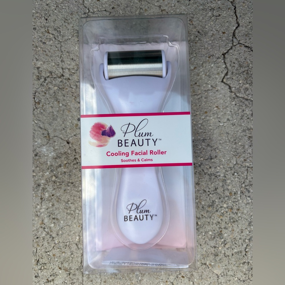 Plum Beauty Cooling Facial Roller - White with Silver Roller